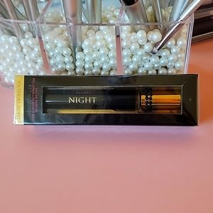 Victoria's Secret Night rollerball